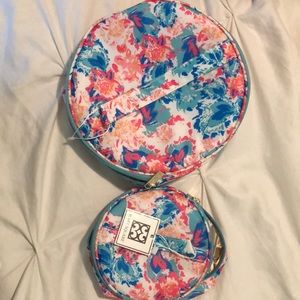 Makeup and jewelry case